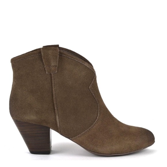 ⭐️HP⭐️ Ash Jalouse Booties - Picture 4 of 9